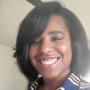 Meet your Posher, Daphne